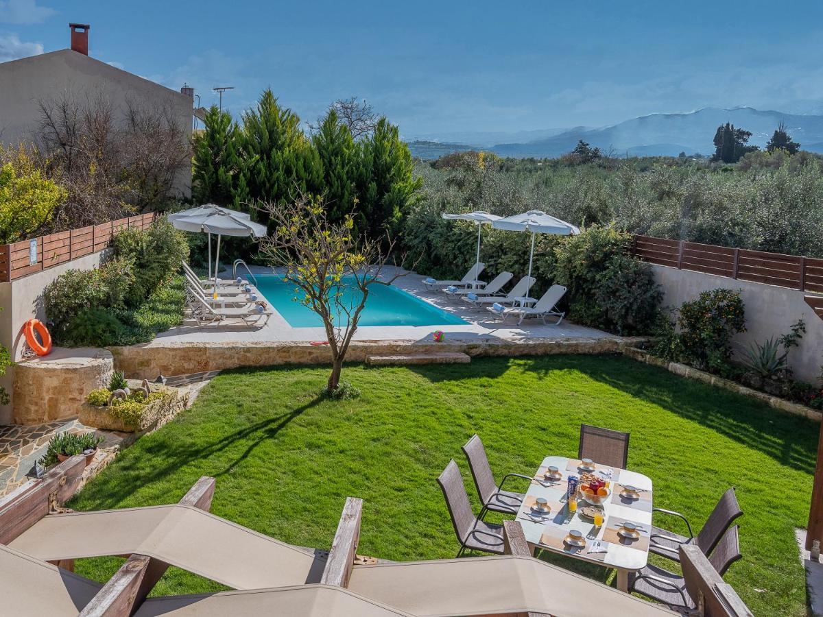 Villa Lucas Melidhónion Exteriér fotografie